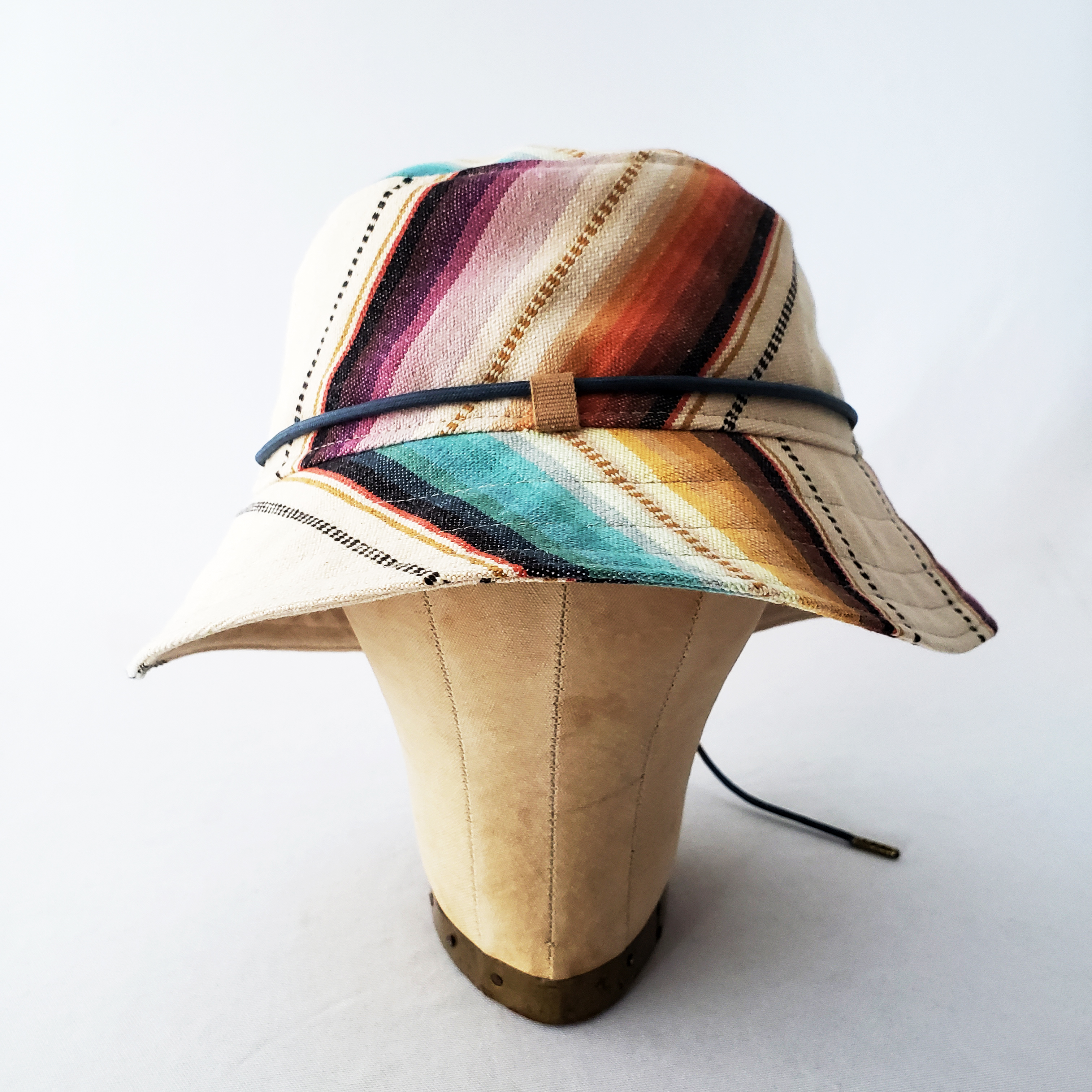 Rocks and Salt Sunhat