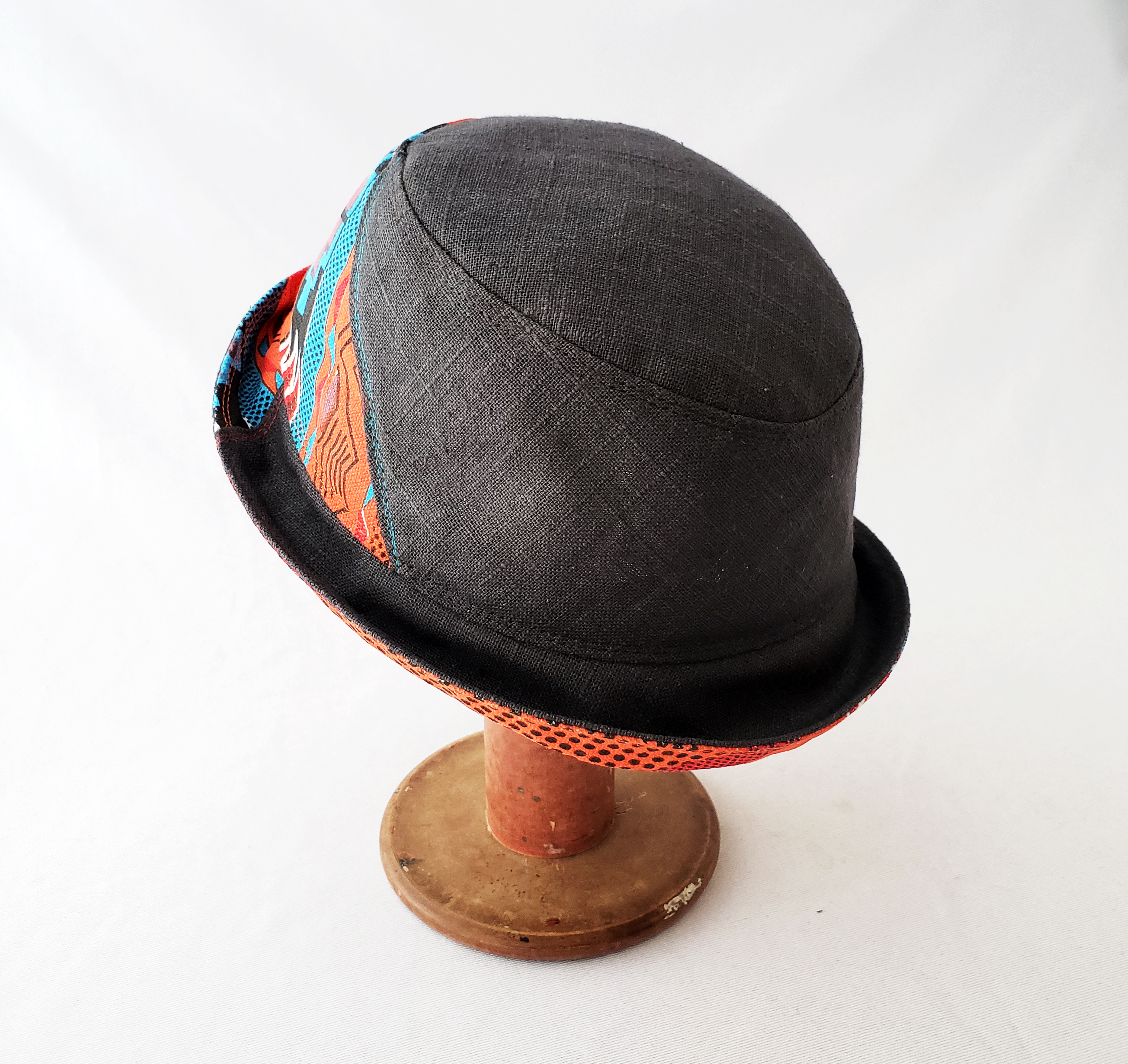 Rocks and Salt Janis Hat